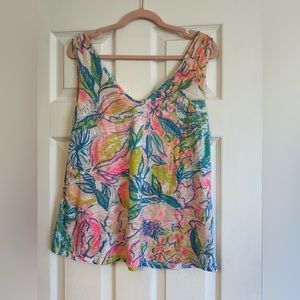Double V neck large Lilly Pulitzer tank. Excellent condition